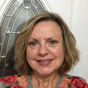 Meet your Posher, Carla